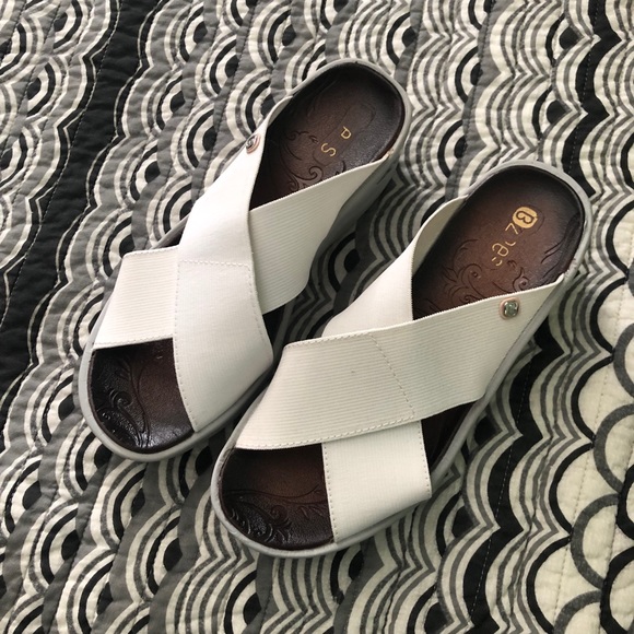 bzees women's desire sandal